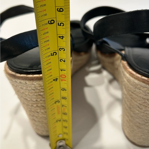 Black Leather Espadrille Wedge Sandals Adjustable Ankle Strap Sz 9.5 Preowned - Picture 8 of 12